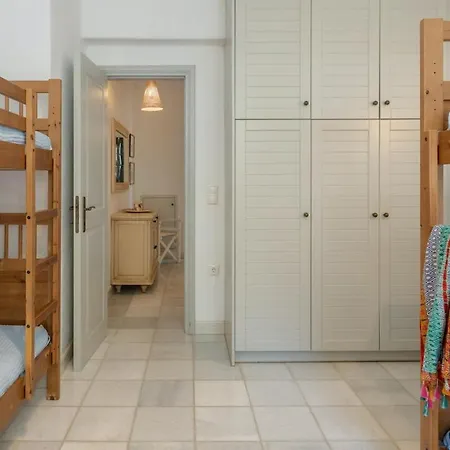 Isterni - 3br Sea View House - Coral Pearl
