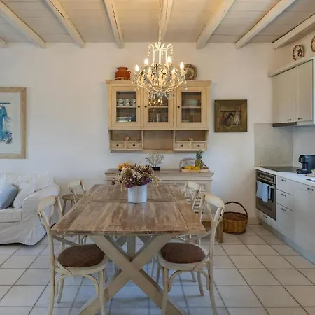 Nyaraló Isterni - 3br Sea View House - Coral Pearl